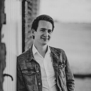 Photo of Sean Cross